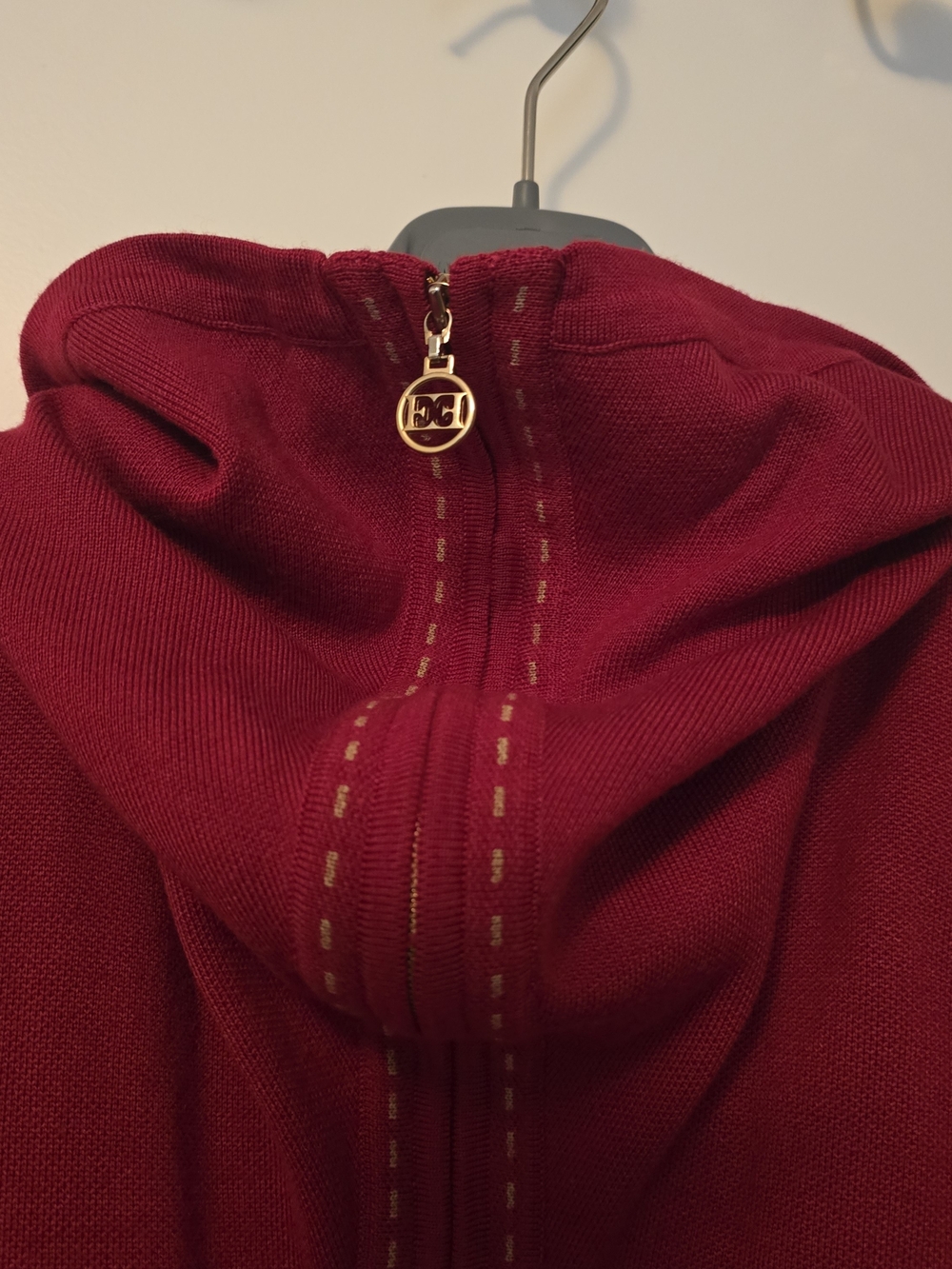 Escada Red Zip-Front Jacket - Picture 5 of 9